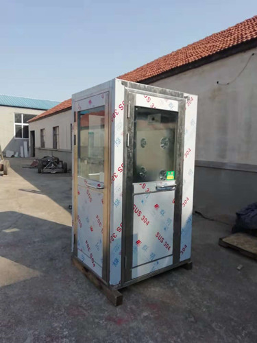 風(fēng)淋機(jī)由哪幾種配件組成？具有什么特點